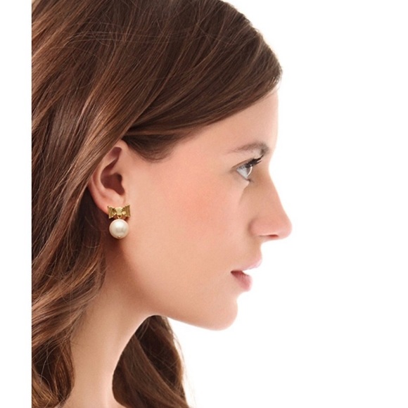 NWT Kate Spade New York All Wrapped Up in Pearls Drop Earrings - Picture 6 of 7